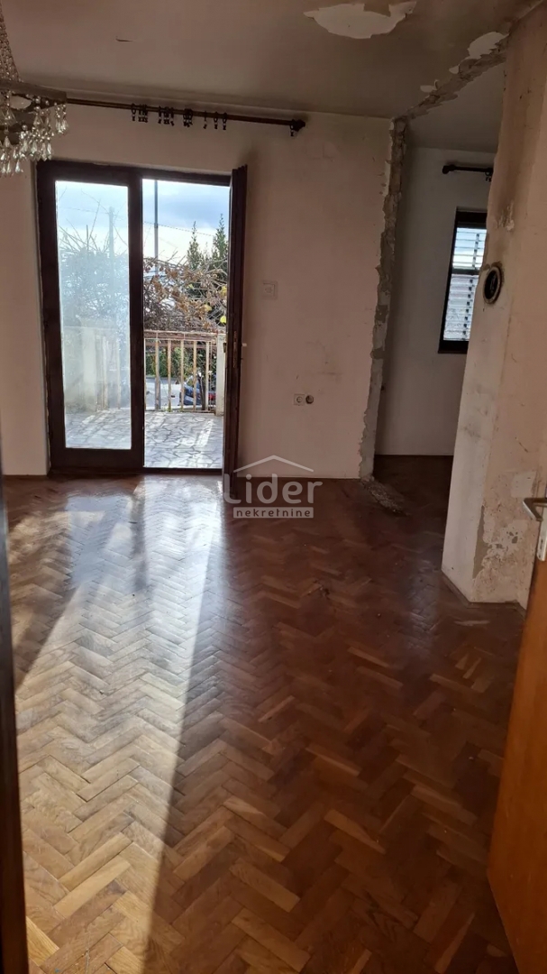 Hiša Kostrena, 230m2