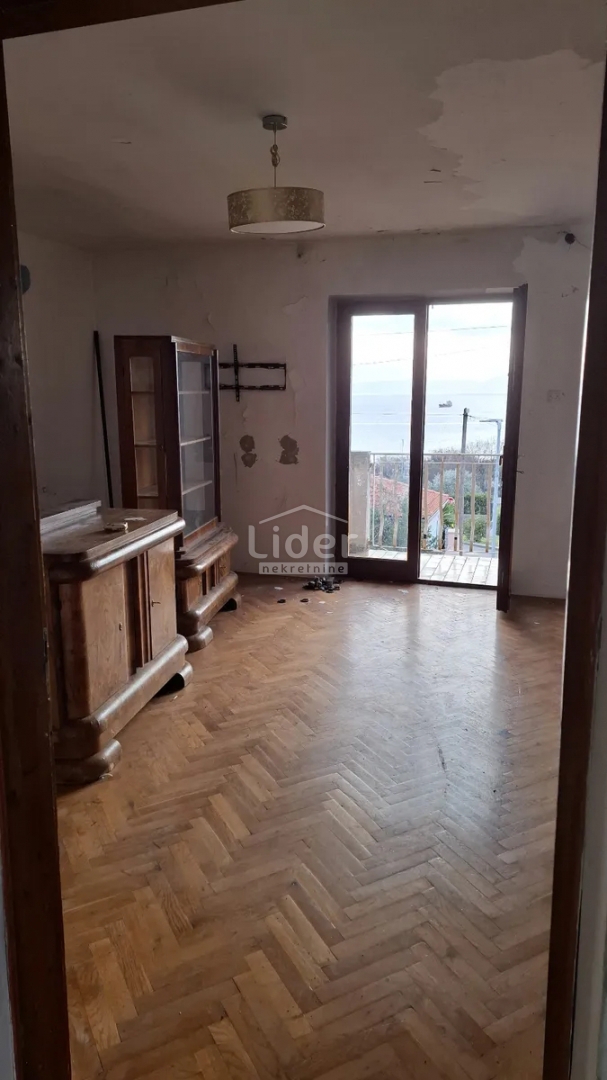 Hiša Kostrena, 230m2