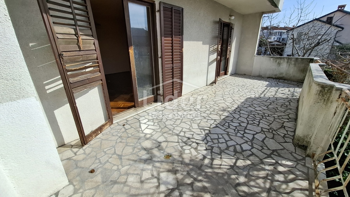 Hiša Kostrena, 230m2