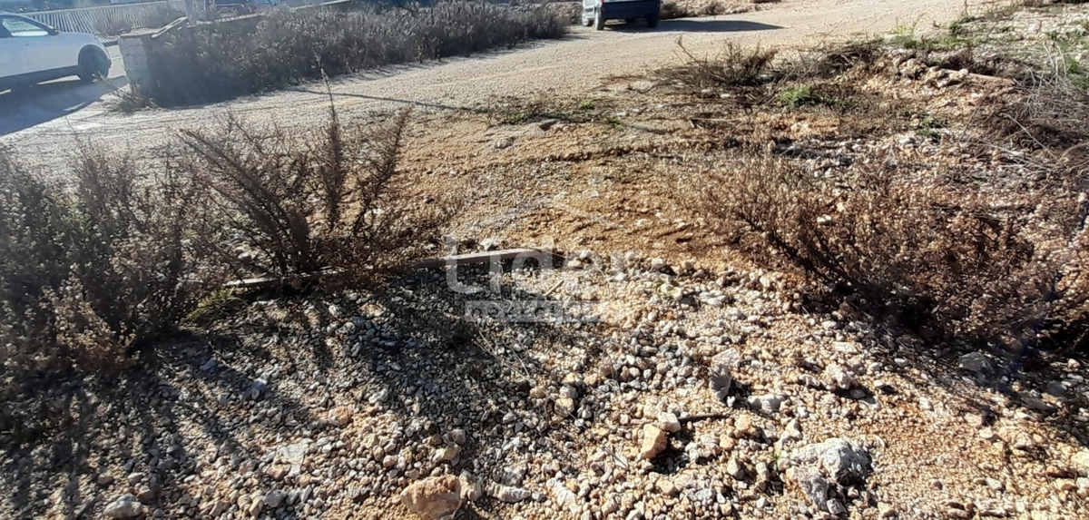 Zemljišče Krk, 852m2