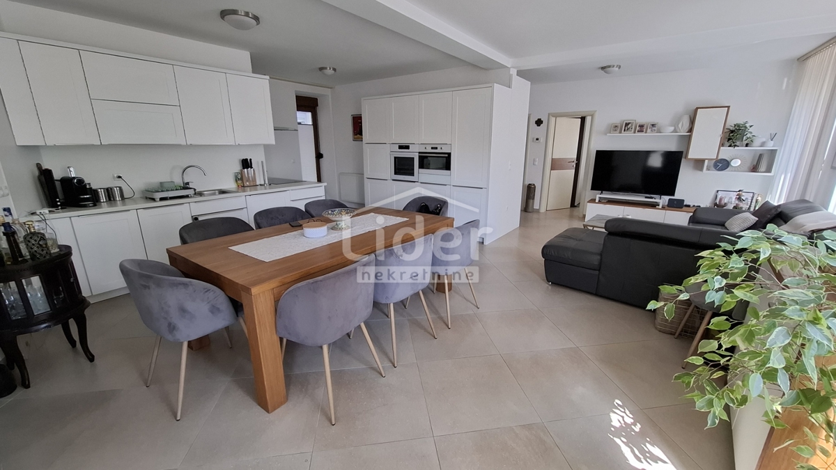 Stanovanje Crikvenica, 105m2