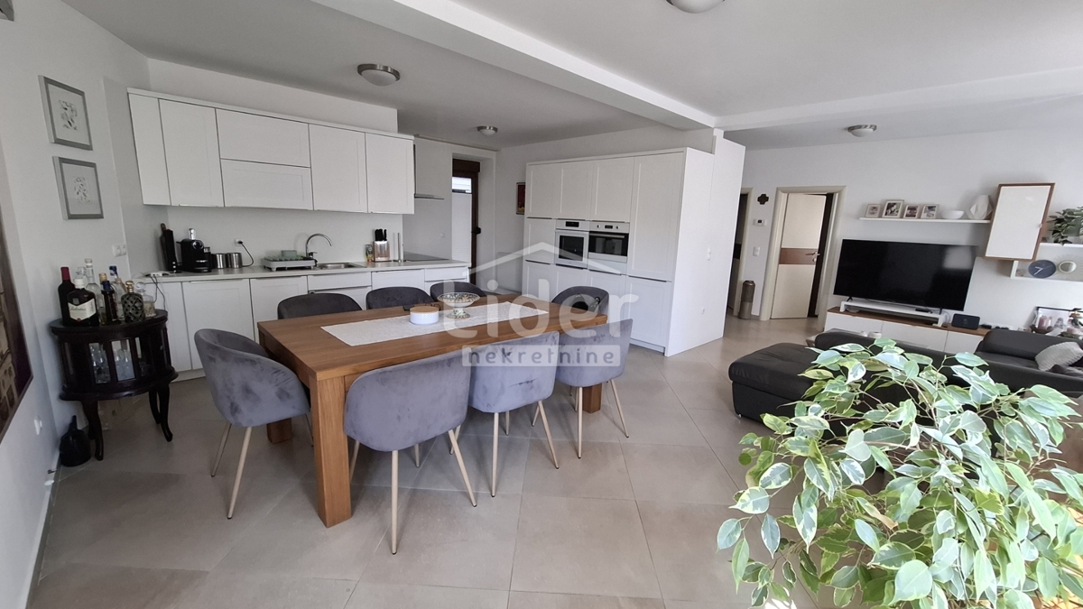 Stanovanje Crikvenica, 105m2