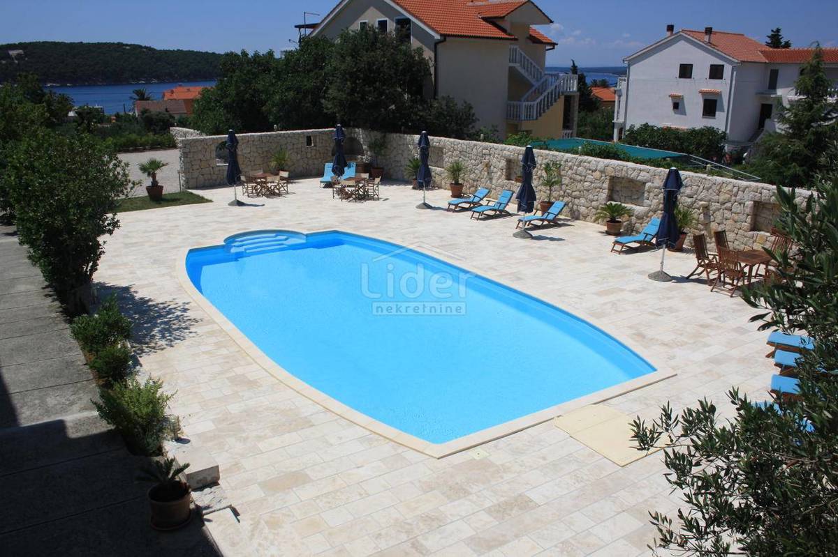 Hiša Barbat na Rabu, 500m2