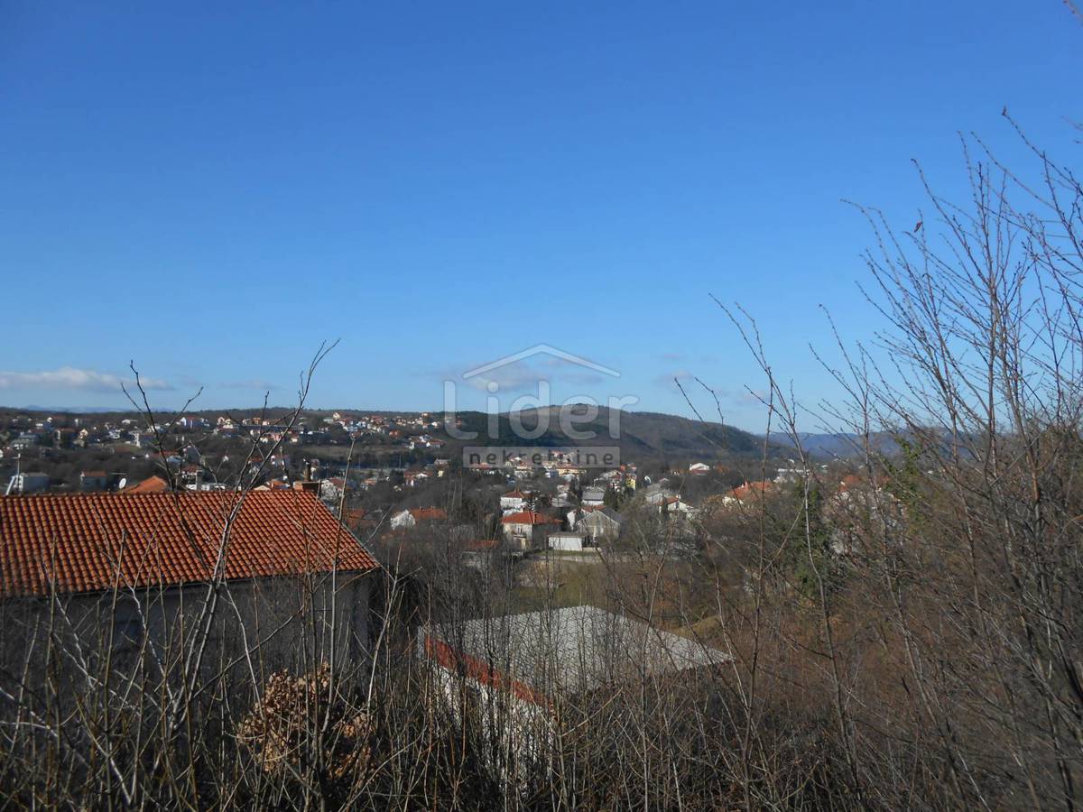 Zemljišče Cernik, 1017m2