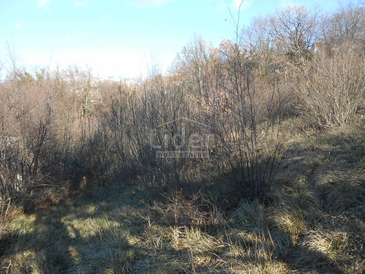 Zemljišče Cernik, 1017m2