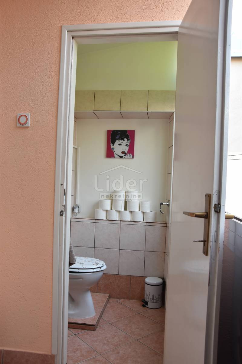 Stanovanje Centar, 73m2