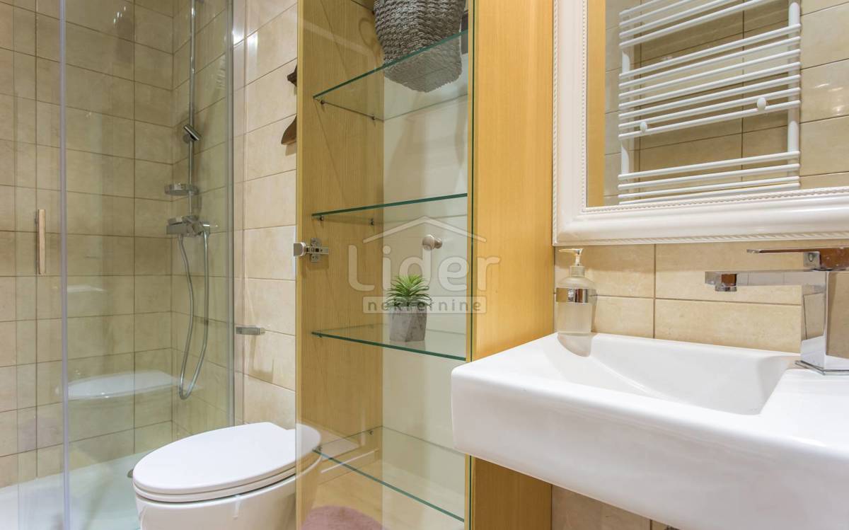 Hiša Dobrinj, 287m2