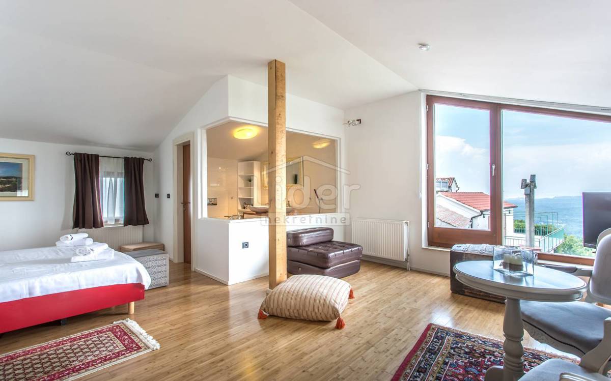 Hiša Dobrinj, 287m2