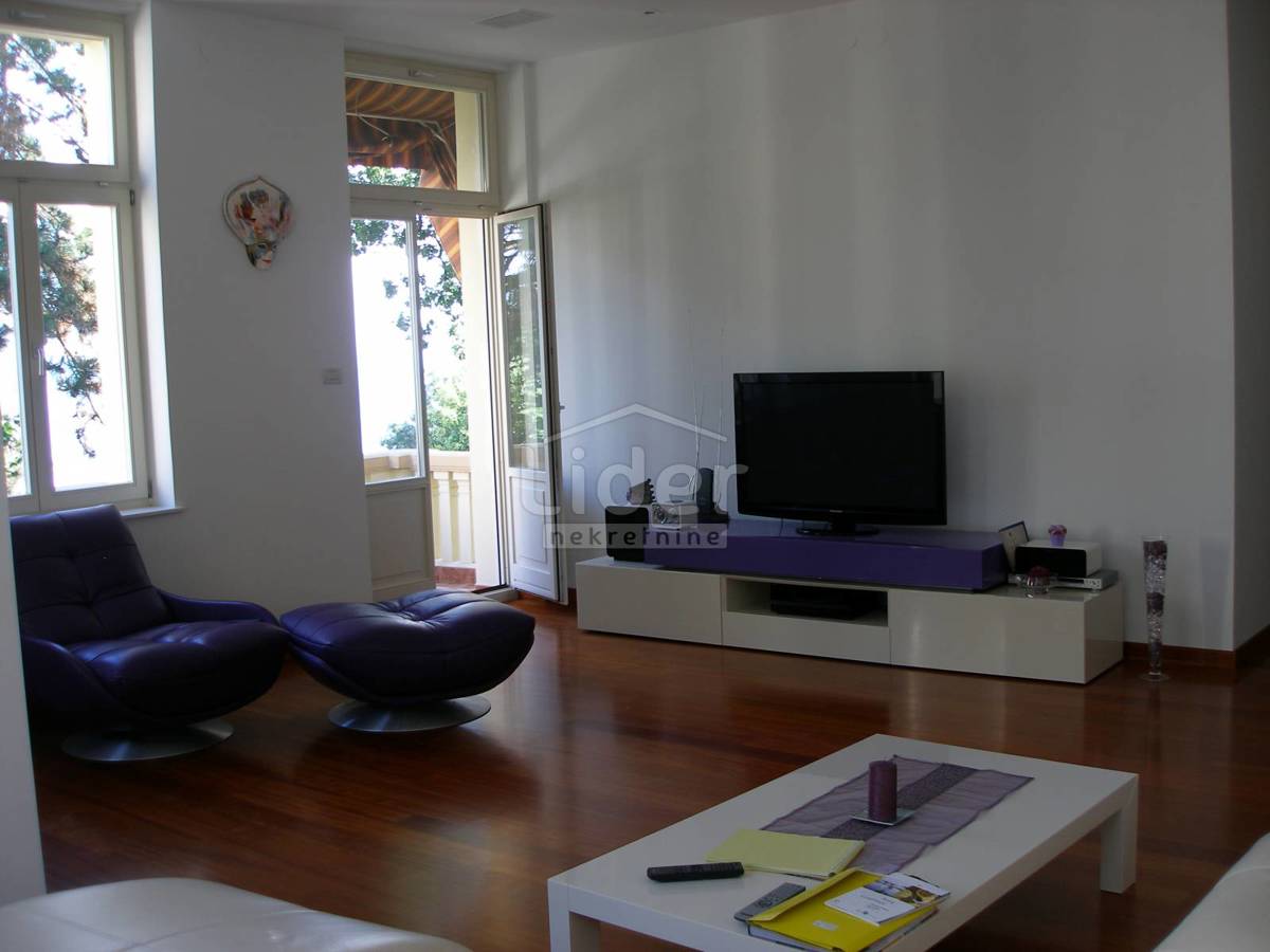 Stanovanje Opatija - Centar, 117m2
