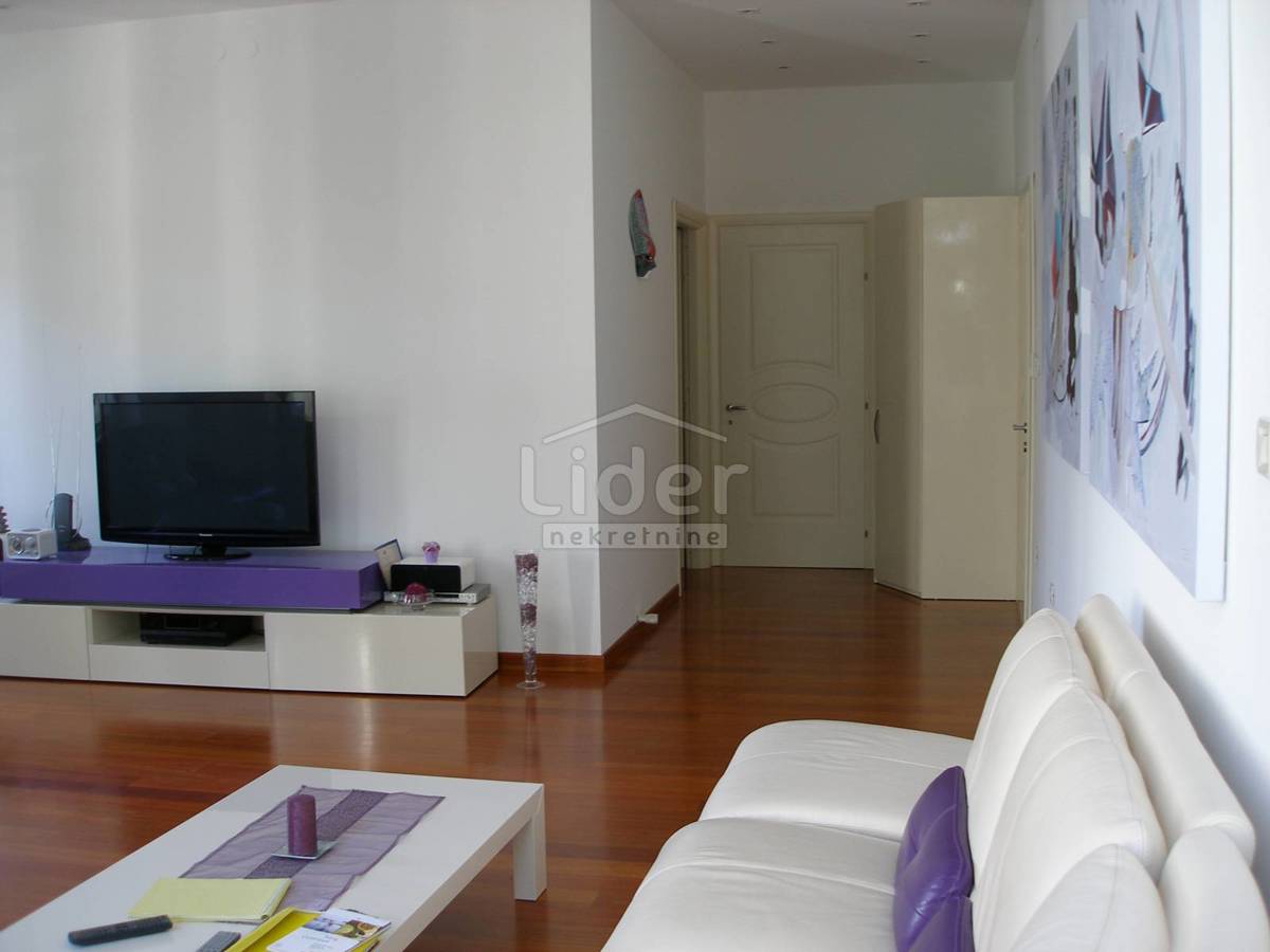 Stanovanje Opatija - Centar, 117m2