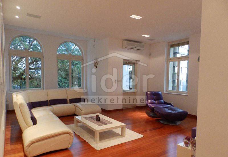 Stanovanje Opatija - Centar, 117m2