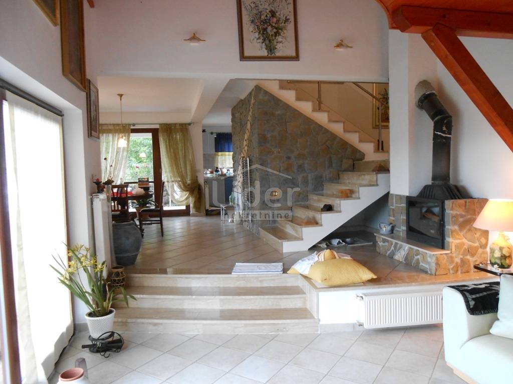 Hiša Rukavac, 180m2