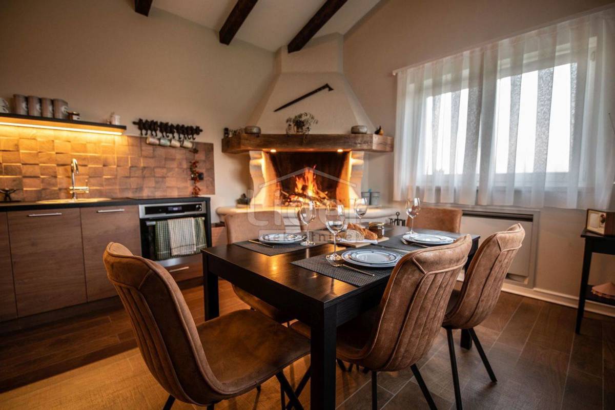 Hiša Grožnjan, 220m2