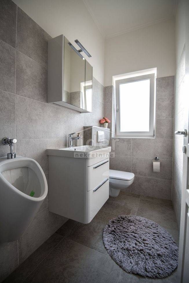 Hiša Grožnjan, 220m2