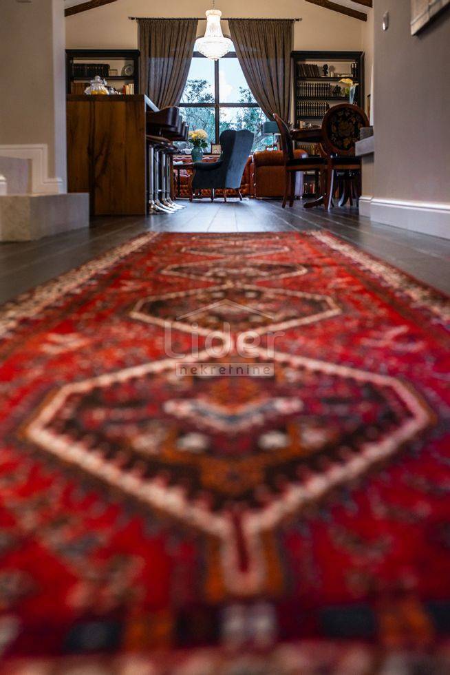 Hiša Grožnjan, 220m2