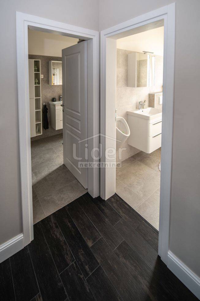 Hiša Grožnjan, 220m2