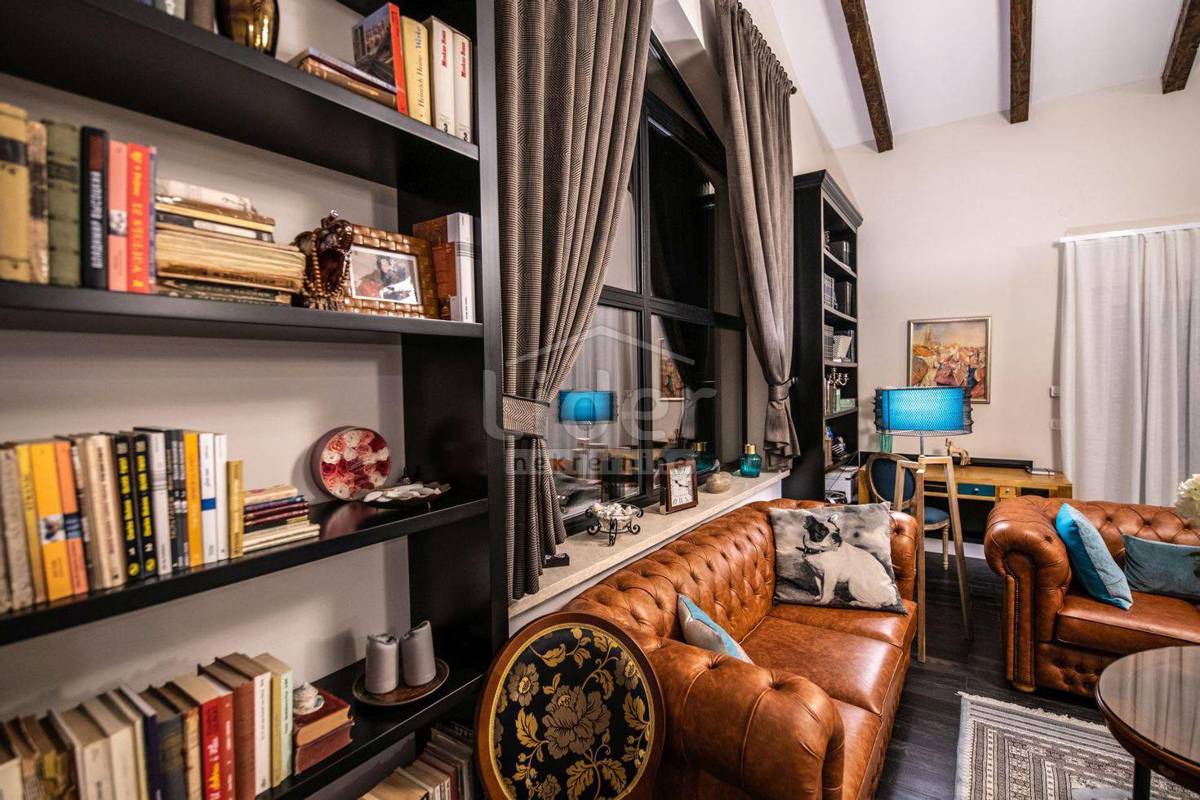 Hiša Grožnjan, 220m2