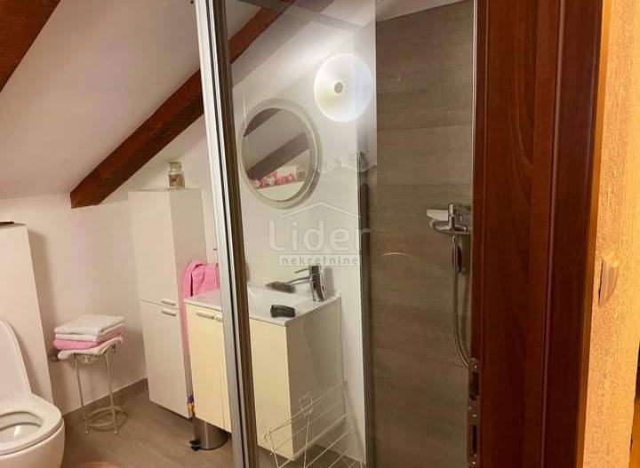 Hiša Mali Lošinj, 160m2