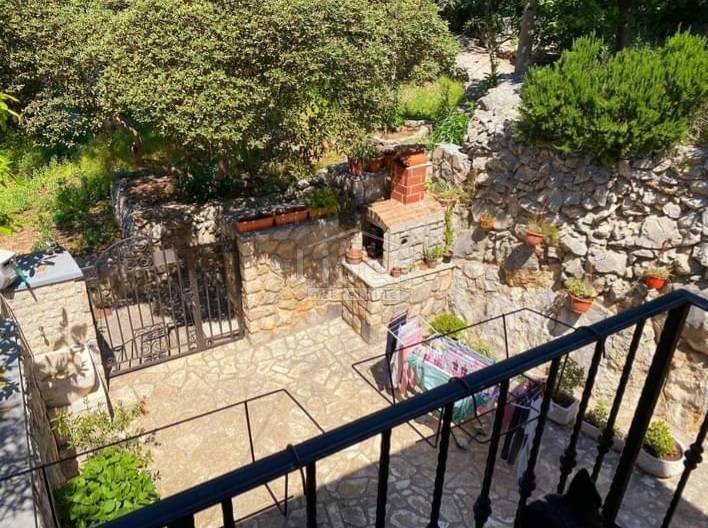 Hiša Mali Lošinj, 160m2