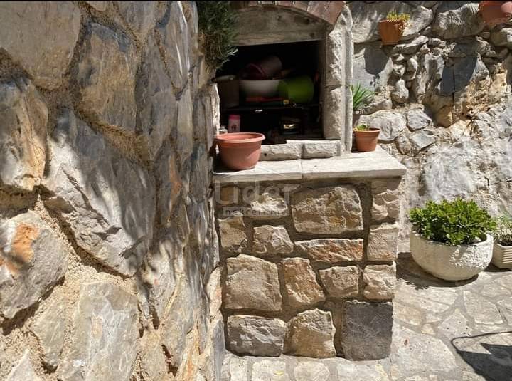 Hiša Mali Lošinj, 160m2