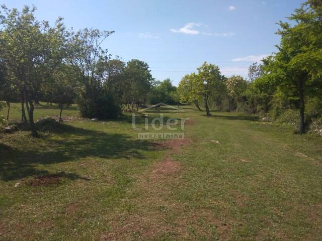 Zemljišče Rovinj, 4217m2