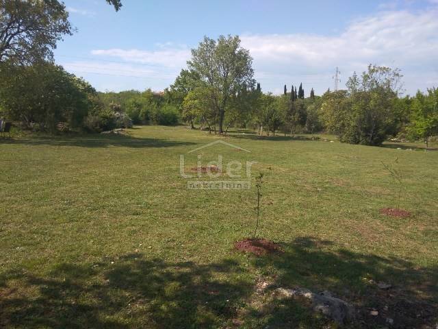 Zemljišče Rovinj, 4217m2