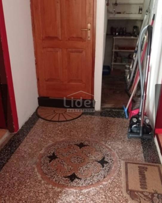 Hiša Mali Lošinj, 360m2