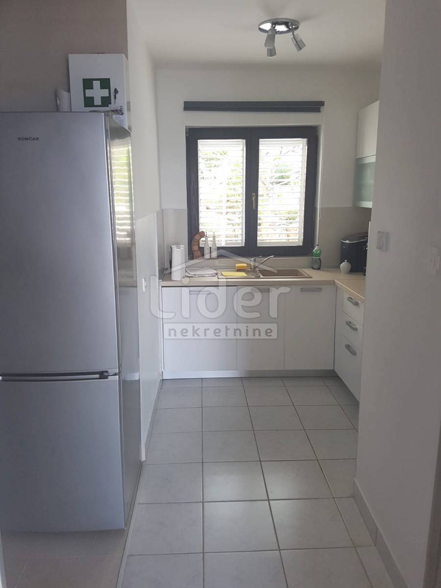 Hiša Klenovica, 170m2