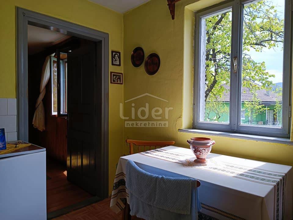 Hiša Vrbovsko, 200m2