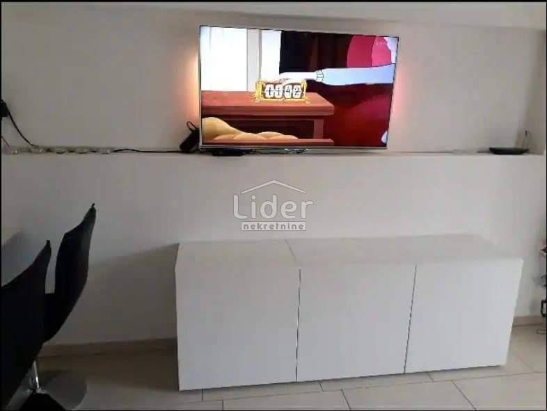 Stanovanje Kantrida, 50m2