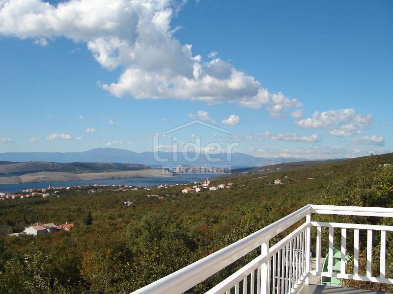 Hiša Jadranovo, 550m2