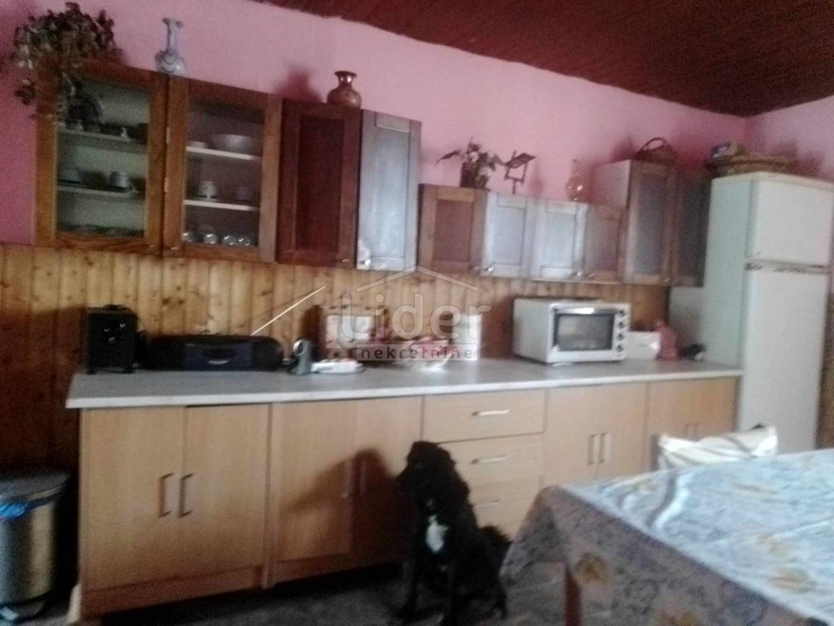 Hiša Brtonigla, 140m2