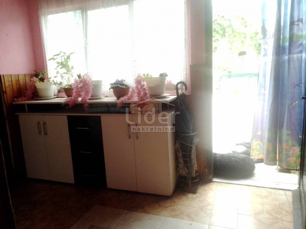 Hiša Brtonigla, 140m2