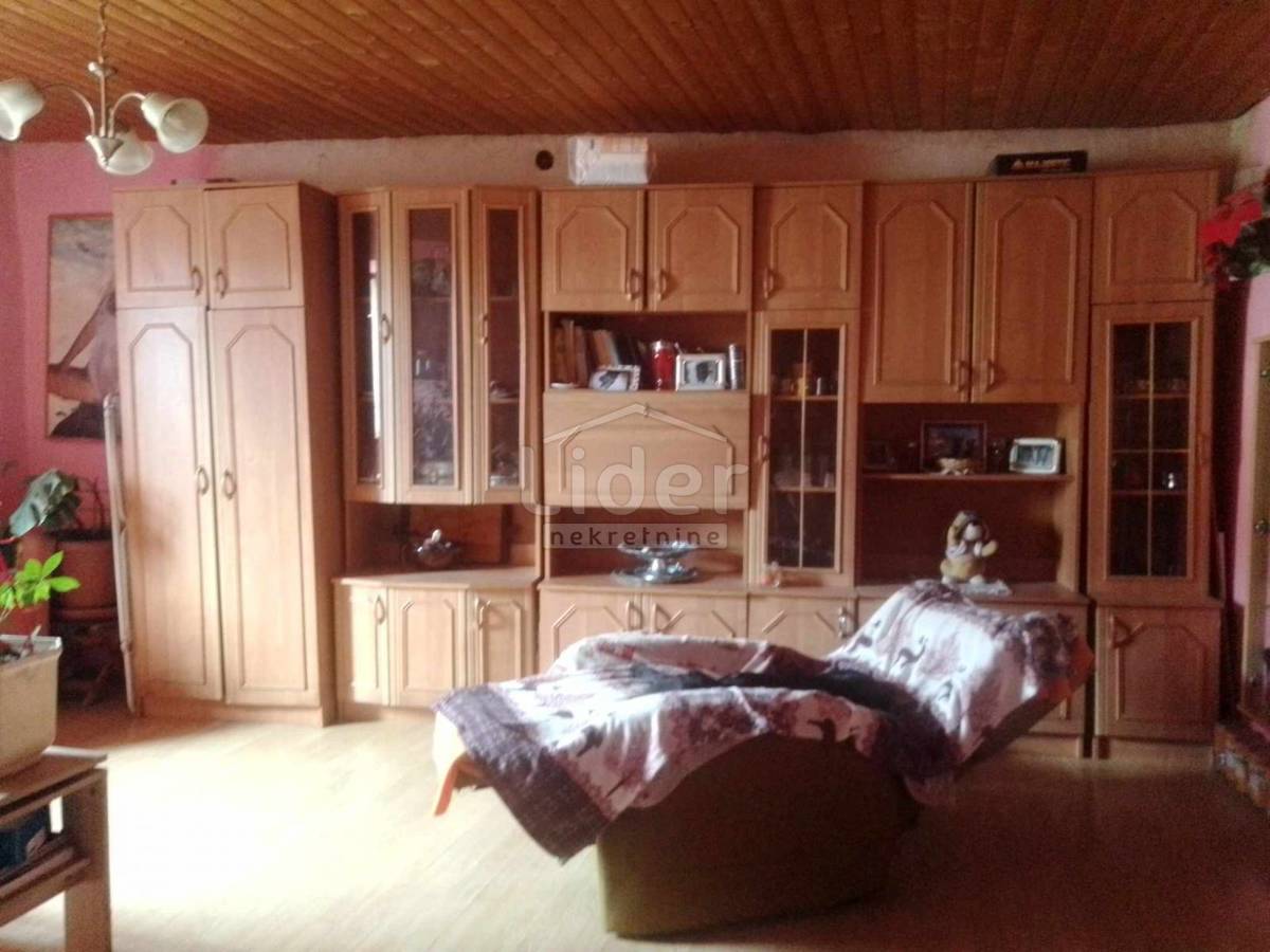 Hiša Brtonigla, 140m2