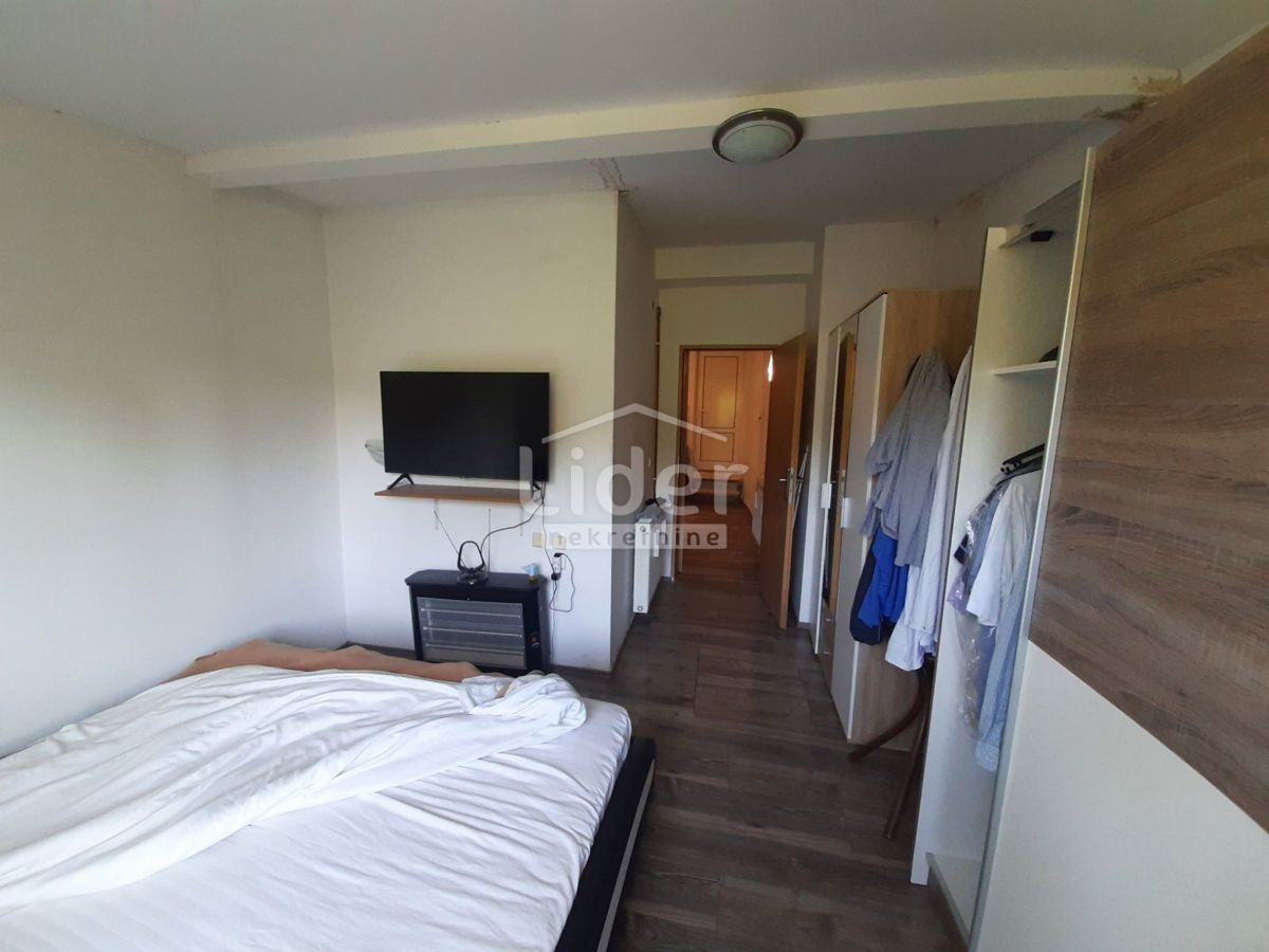 Poslovni prostor Mlaka, 219m2