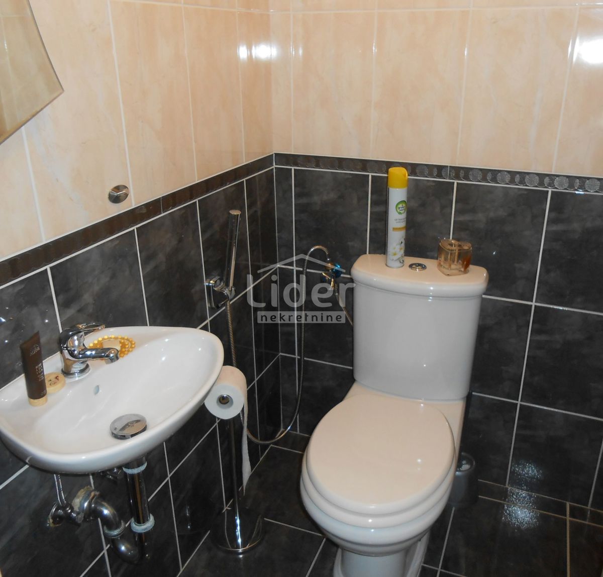 Hiša Crikvenica, 60m2