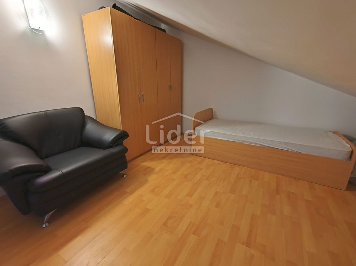 Stanovanje Novalja, 57m2