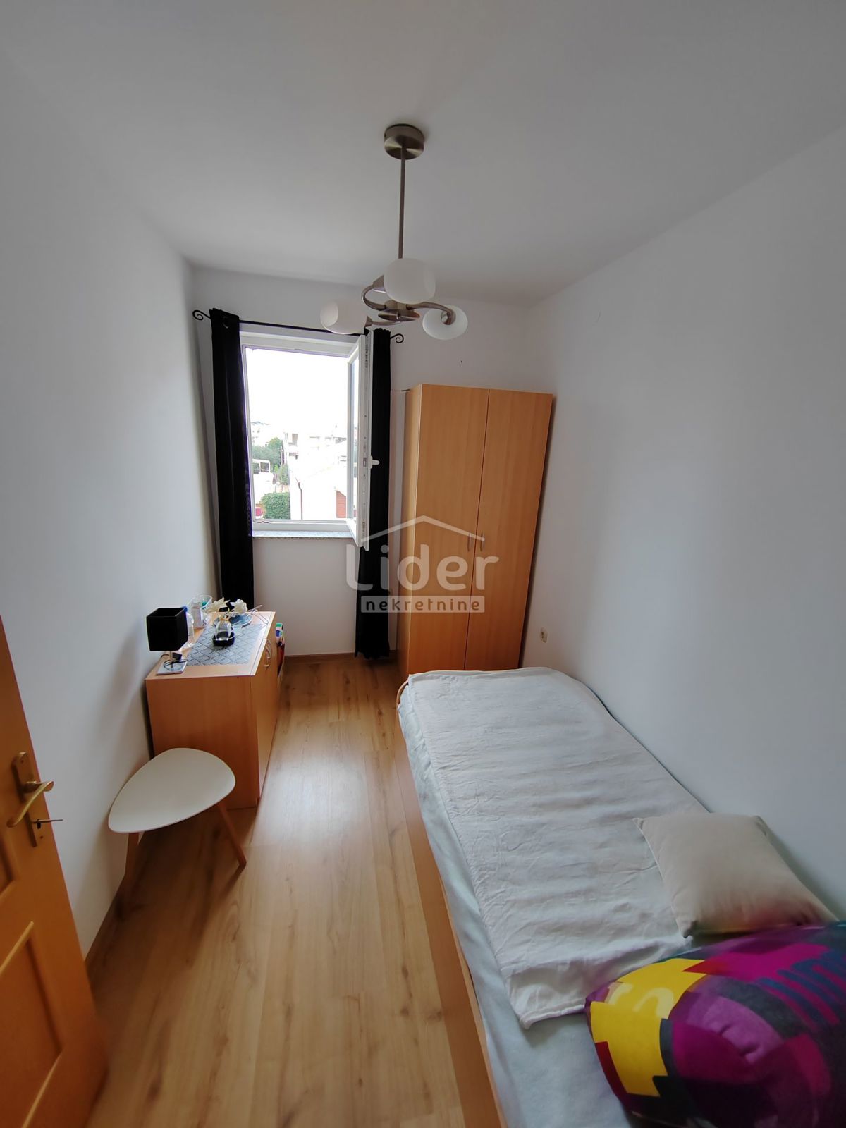 Stanovanje Novalja, 57m2