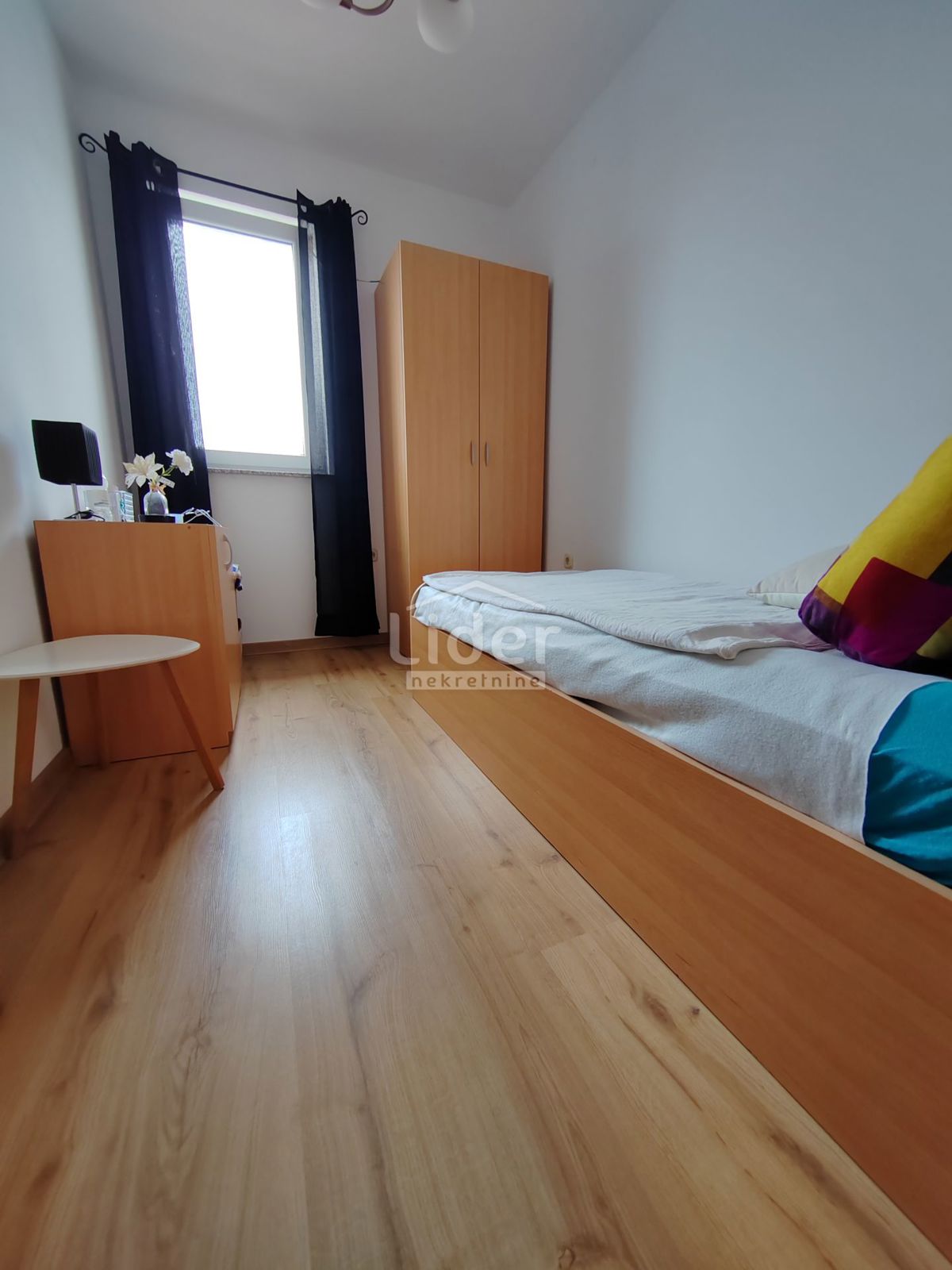 Stanovanje Novalja, 57m2