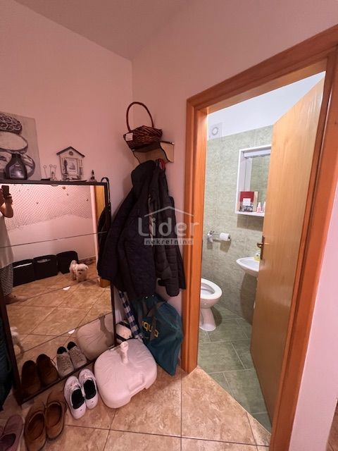 Stanovanje Novigrad, 73m2