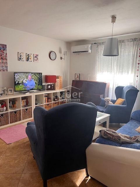 Stanovanje Novigrad, 73m2
