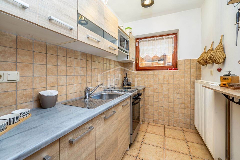 Hiša Ravna Gora, 218m2