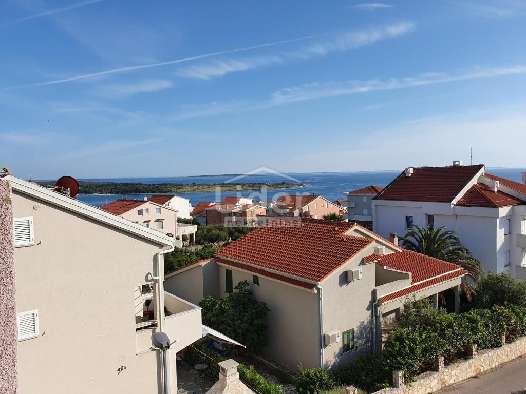 Apartma Novalja, 38m2
