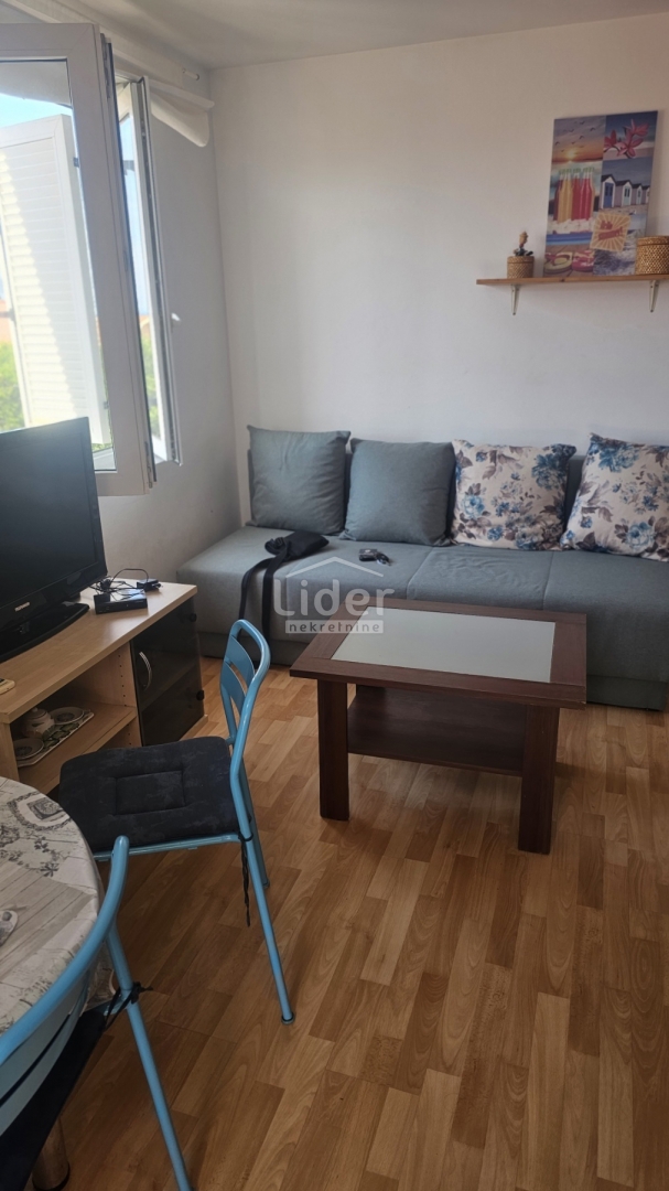Apartma Novalja, 38m2