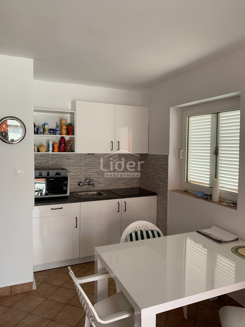 Apartma Novalja, 40m2