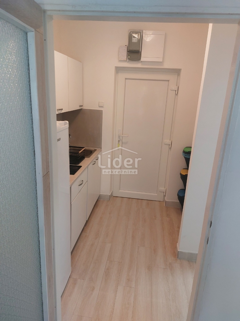 Stanovanje Kraljevica, 28m2