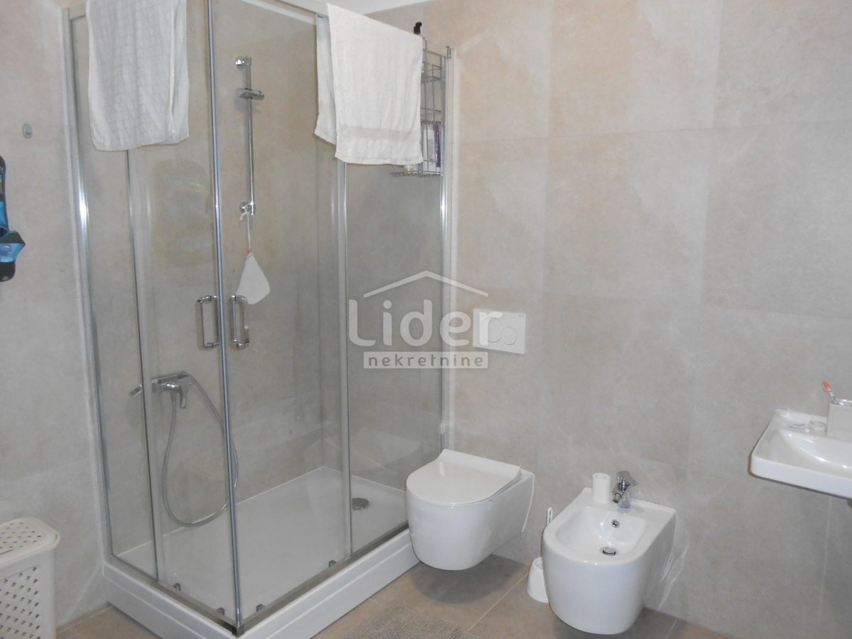 Hiša Bulevard, 211m2