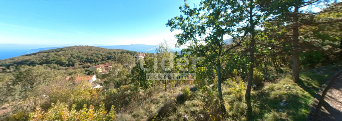 Zemljišče Brseč, 1017m2