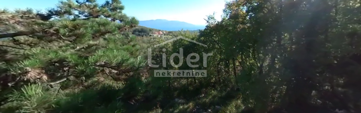 Zemljišče Brseč, 1017m2