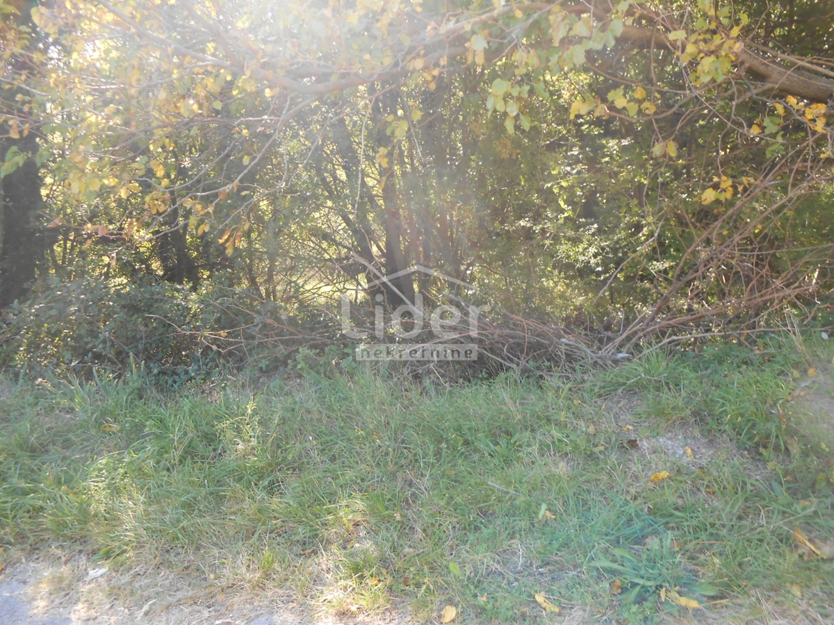 Zemljišče Bribir, 656m2